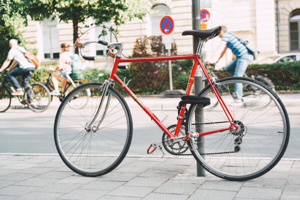 What does a derailleur do on a bike? How much does it cost to replace a rear derailleur?