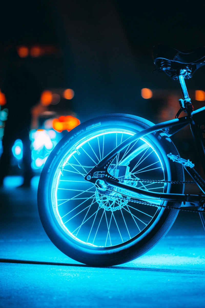 Are bike wheel lights legal UK? Is 300 lumens bright enough for cycling?